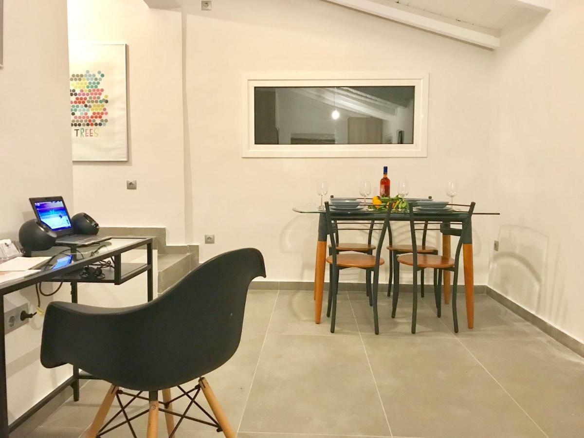 Riqionian House Villa Vromonerion